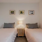 Designer\'S Pad In Central City